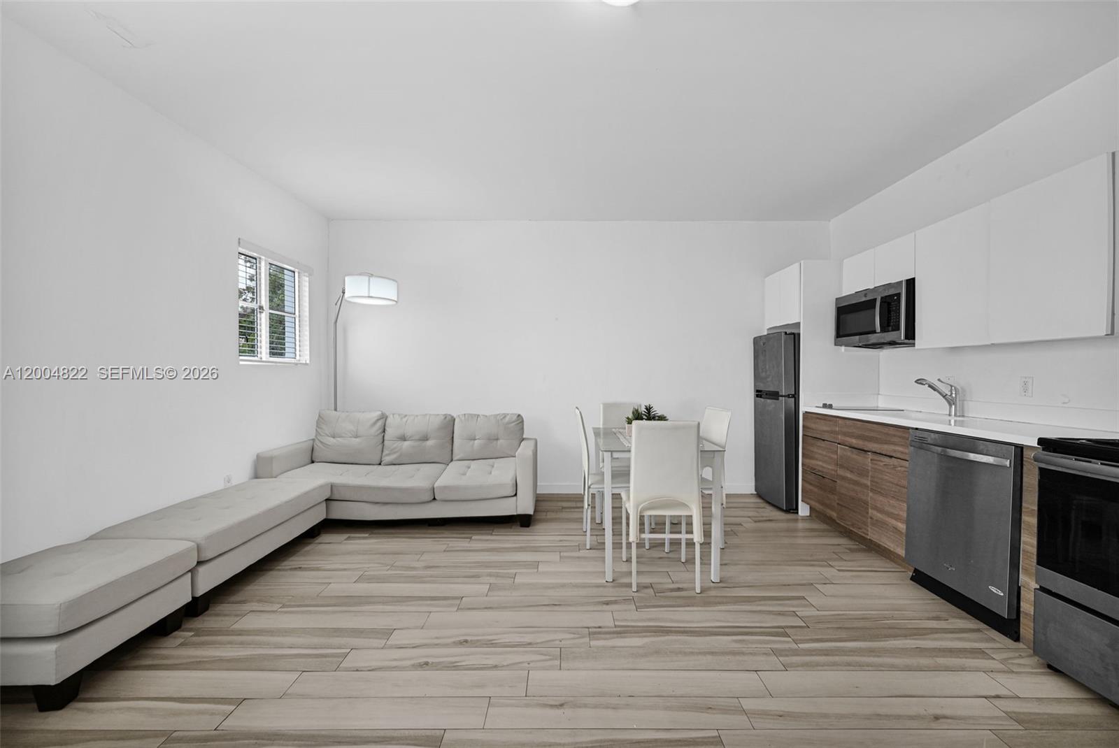 LINCOLN SUB - Residential