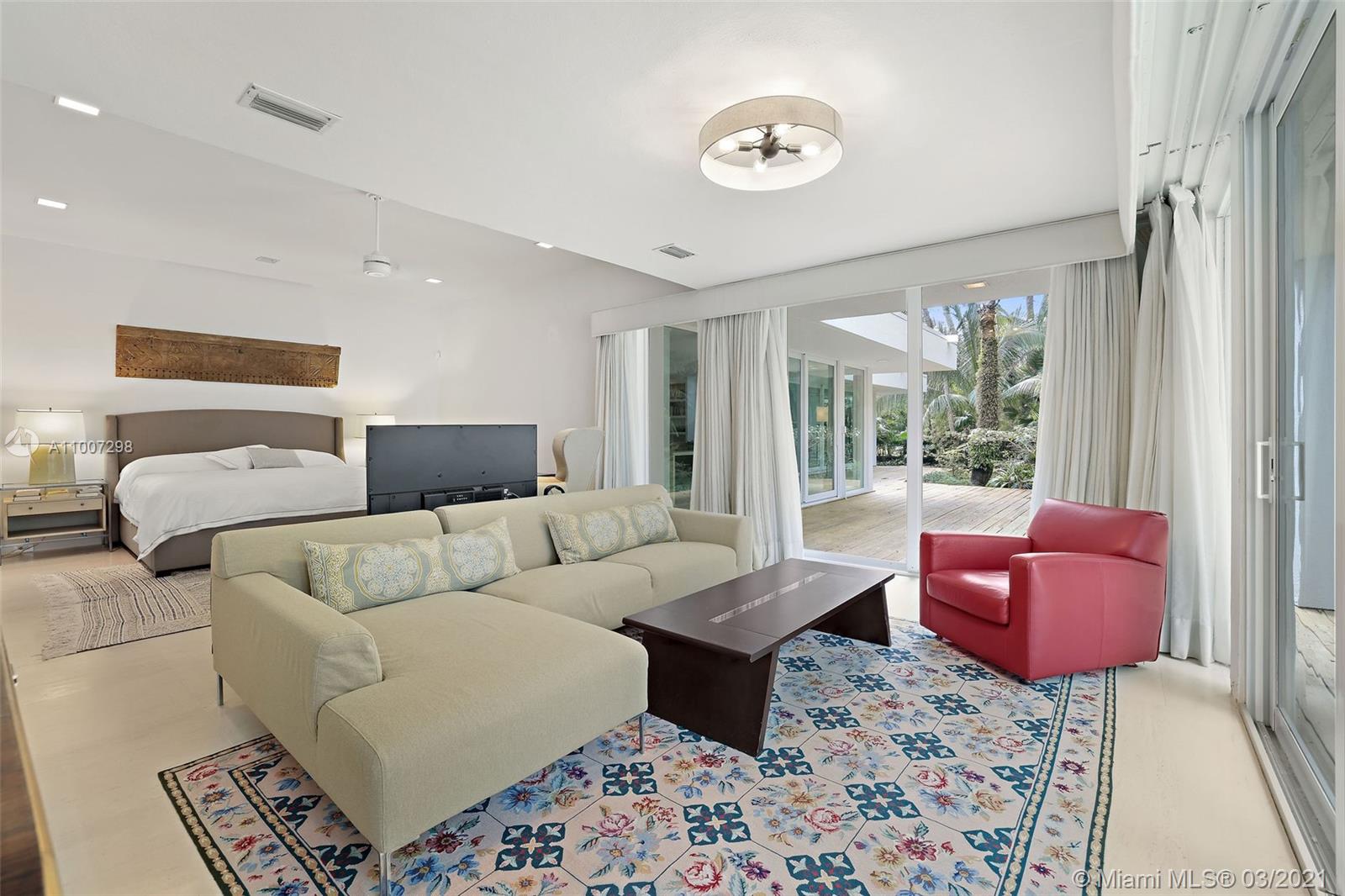 SNAPPER CREEK LAKES SUB - Residential
