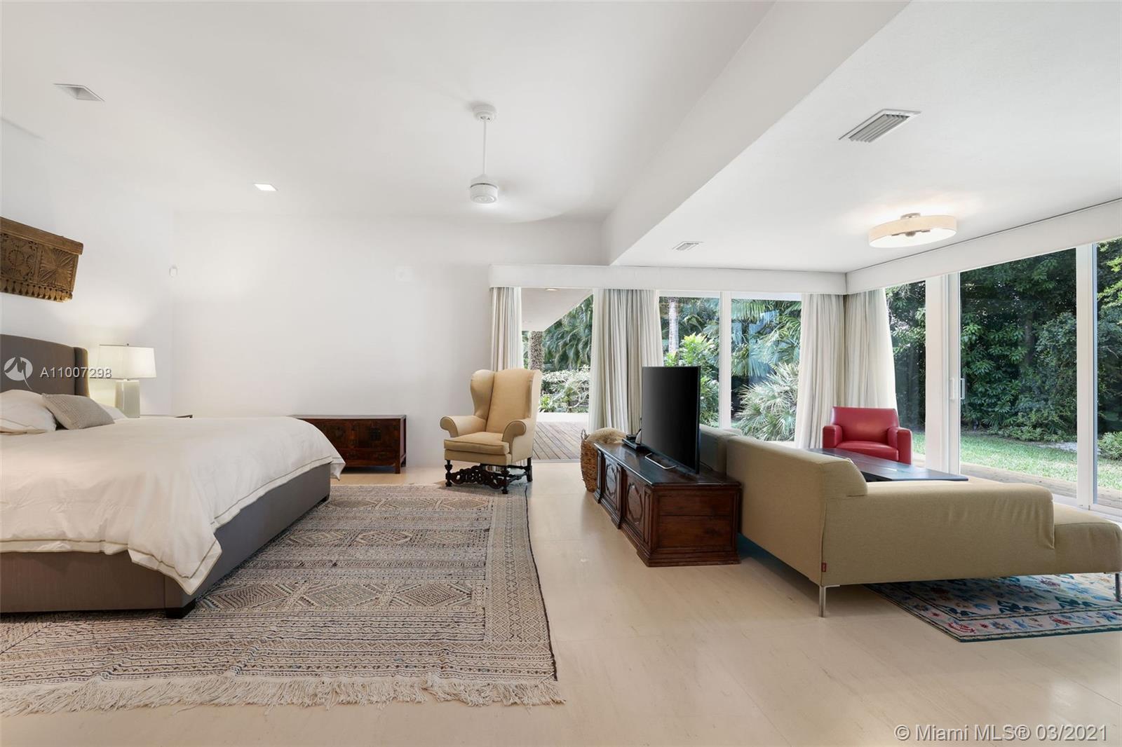 SNAPPER CREEK LAKES SUB - Residential