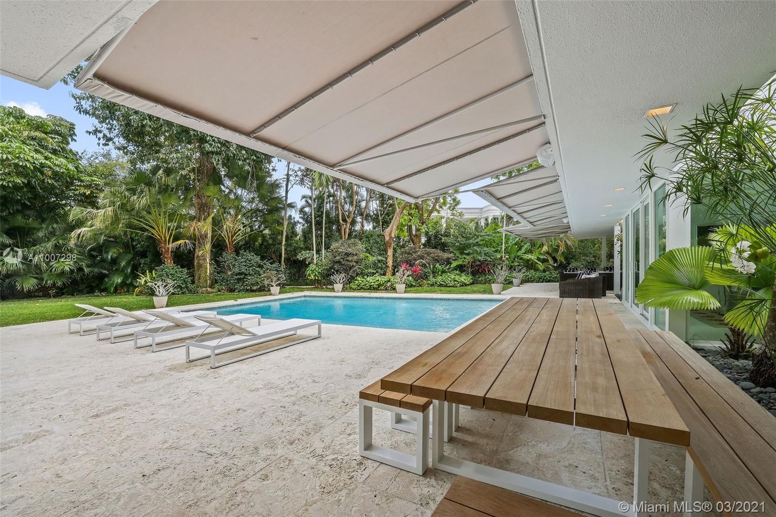 SNAPPER CREEK LAKES SUB - Residential
