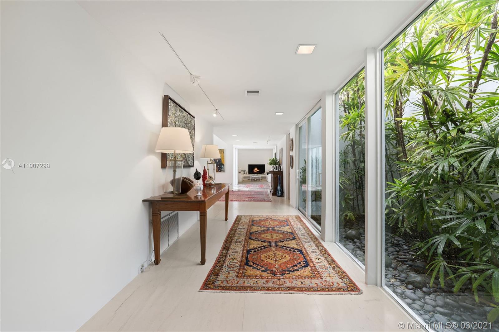 SNAPPER CREEK LAKES SUB - Residential