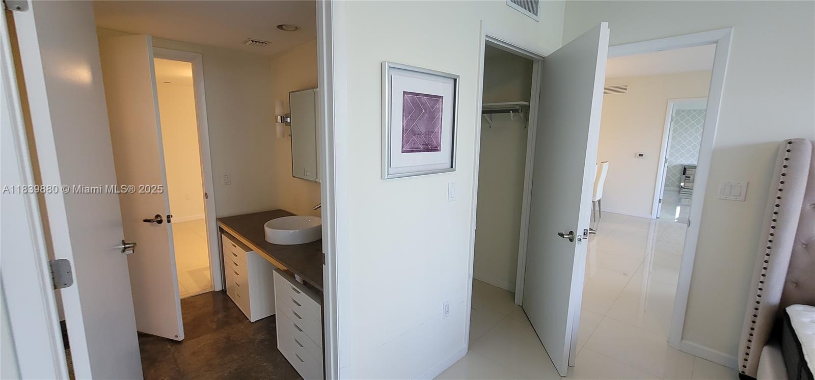 ICON BRICKELL NO TWO - Residential Lease
