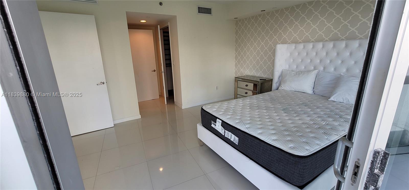 ICON BRICKELL NO TWO - Residential Lease