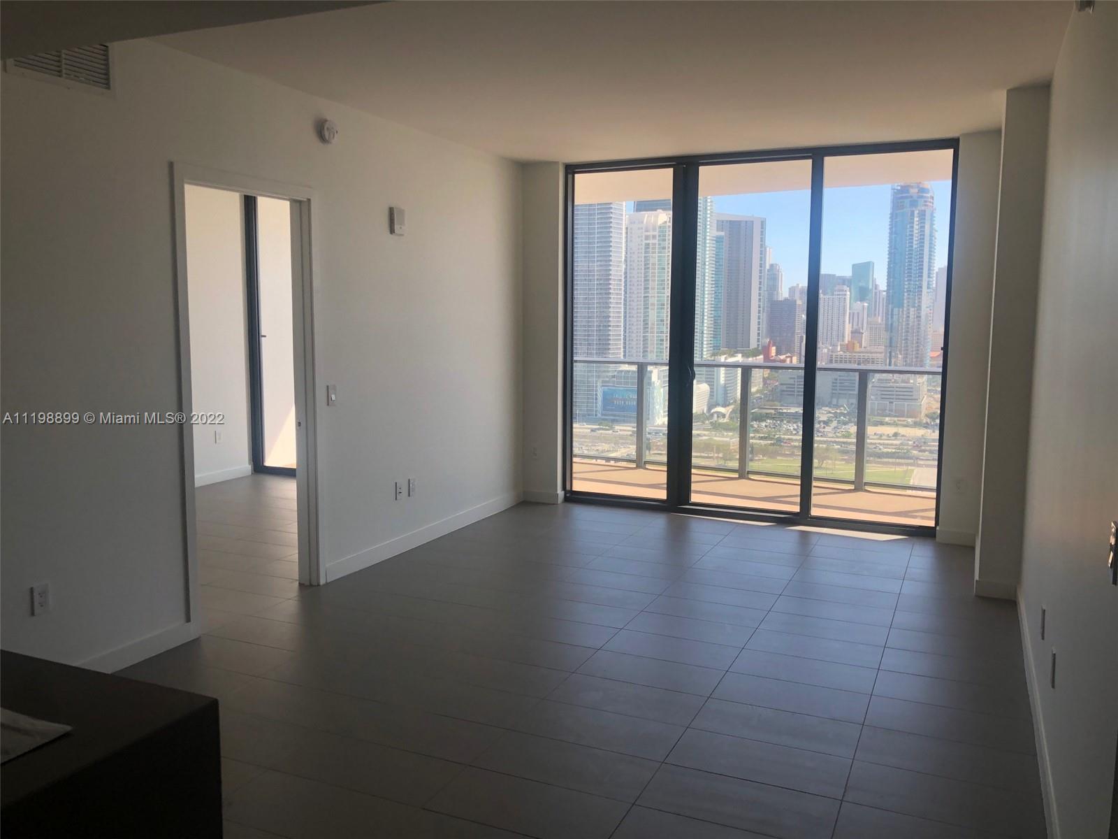 CANVAS CONDO - Residential Lease