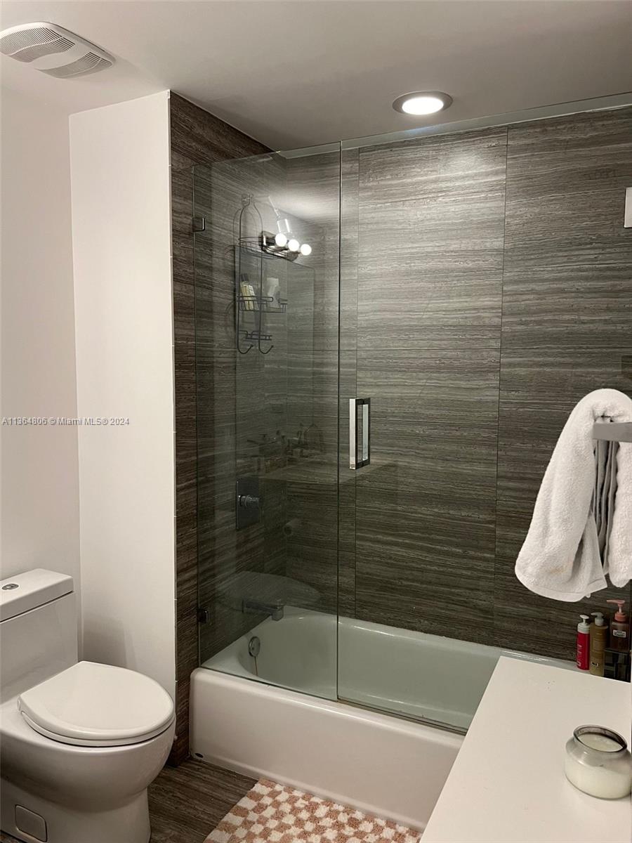 1010 BRICKELL CONDO - Residential
