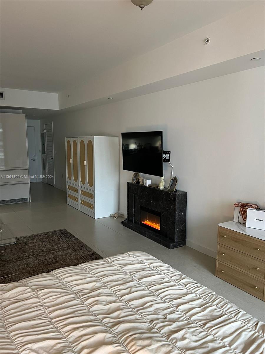 1010 BRICKELL CONDO - Residential