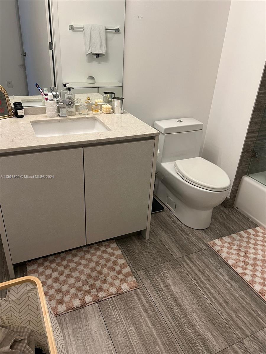 1010 BRICKELL CONDO - Residential