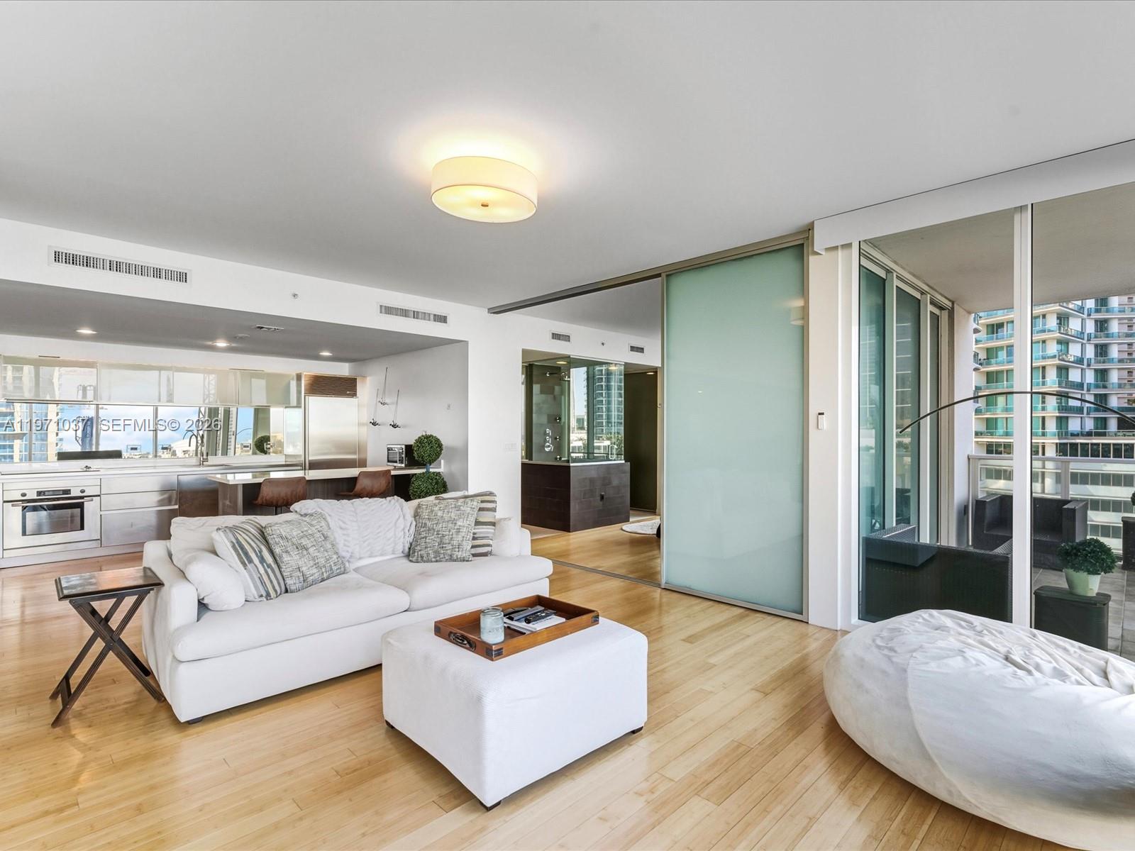 TEN MUSEUM PK RESIDENTIAL - Residential