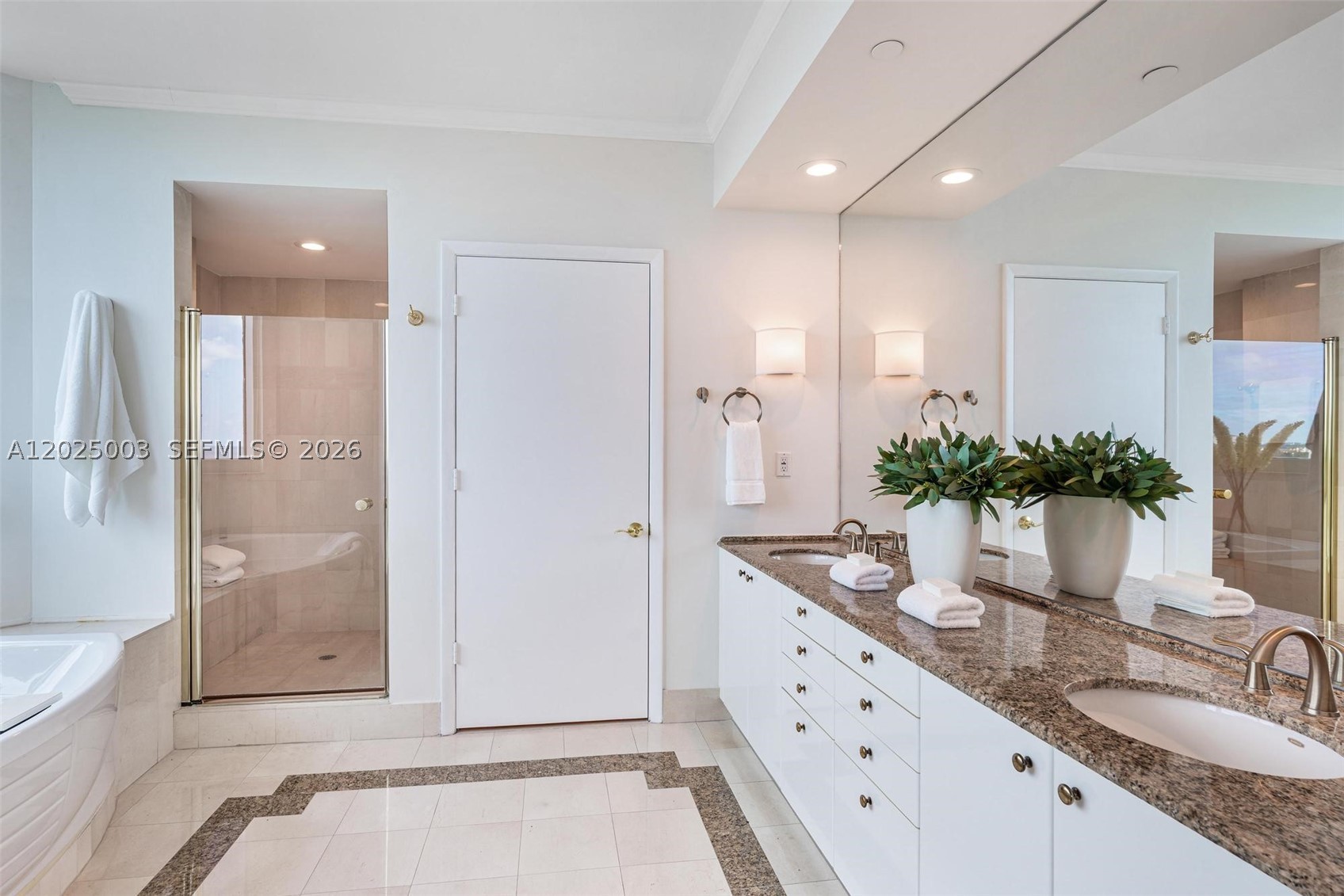 PORTOFINO TOWER CONDO - Residential