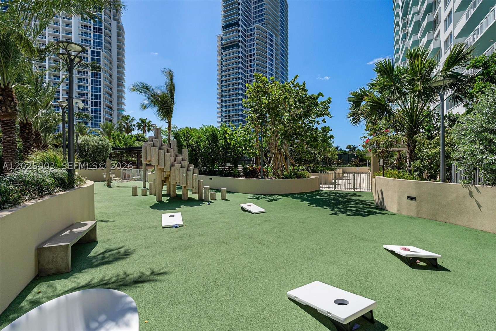 PORTOFINO TOWER CONDO - Residential
