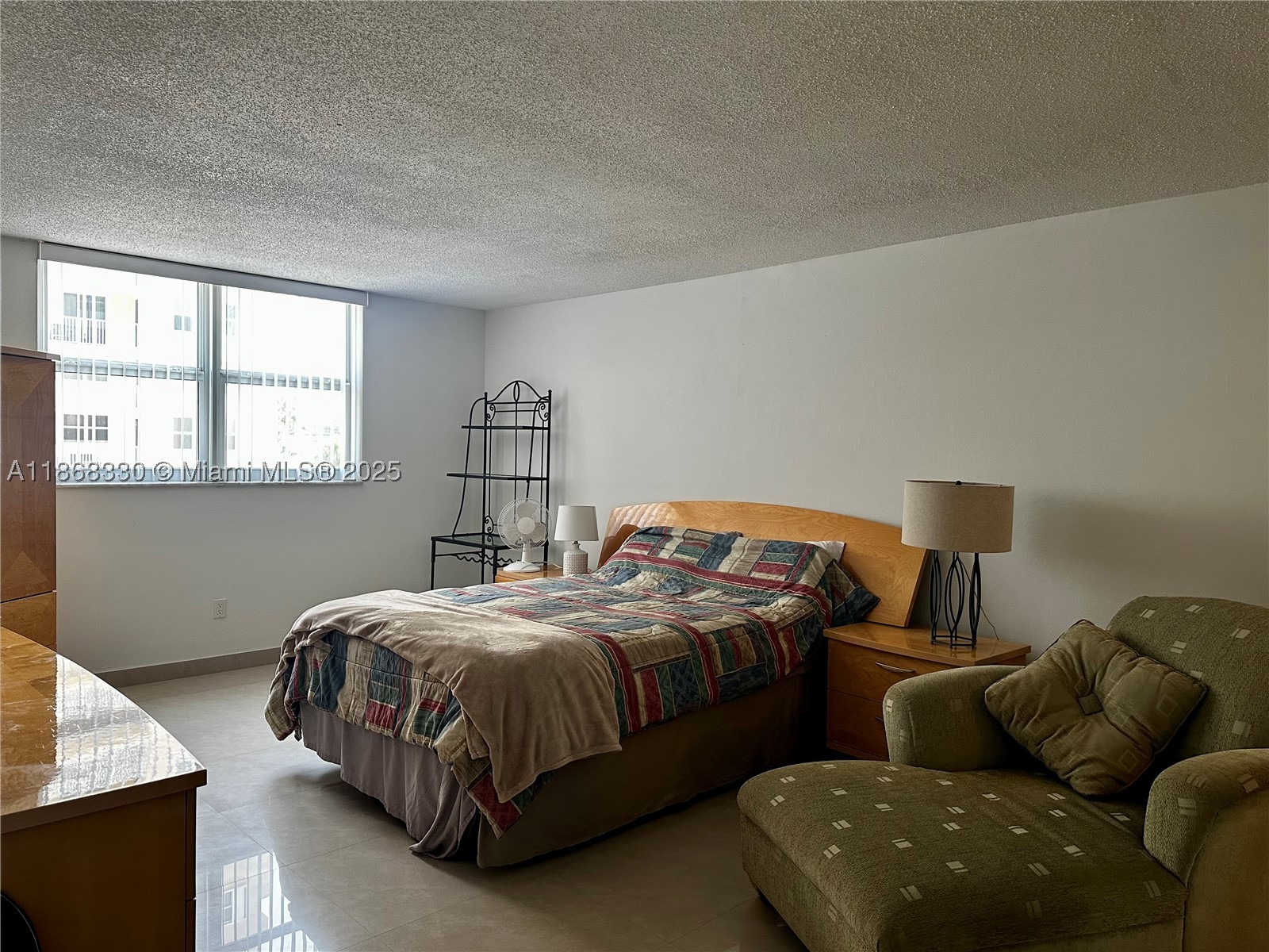 OXFORD TOWERS CONDO - Residential