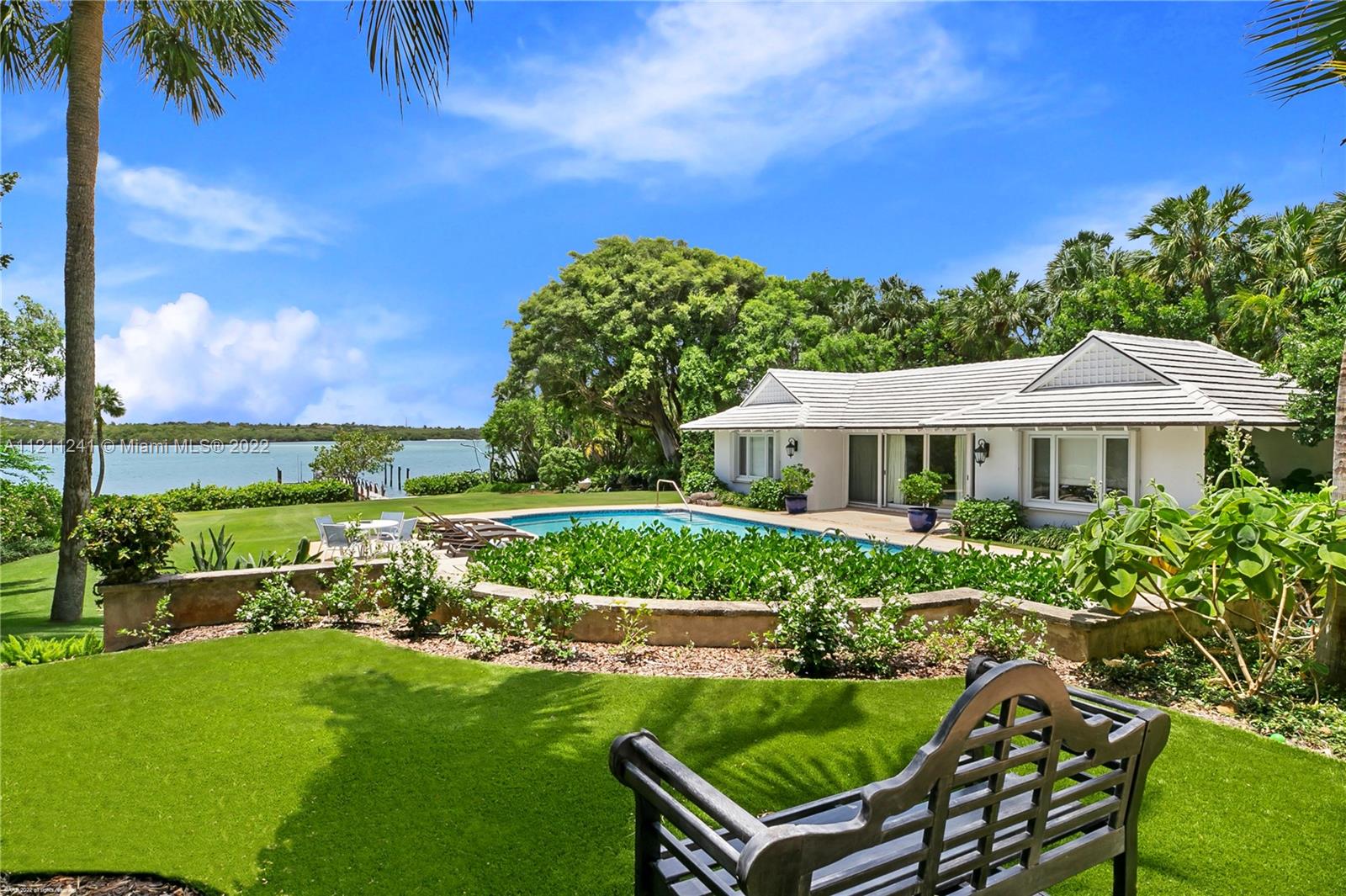 JUPITER ISLAND - Residential