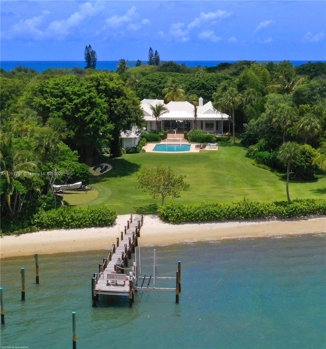 JUPITER ISLAND - Residential