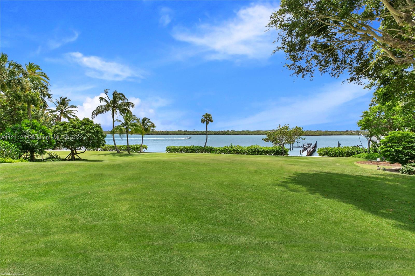 JUPITER ISLAND - Residential