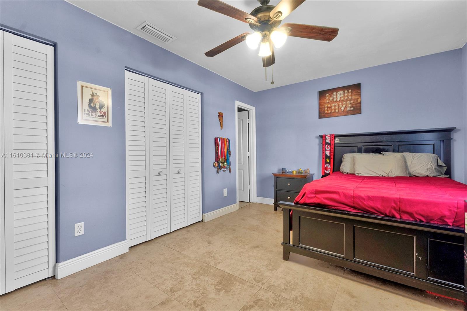 SNAPPER CREEK VILLAS - Residential