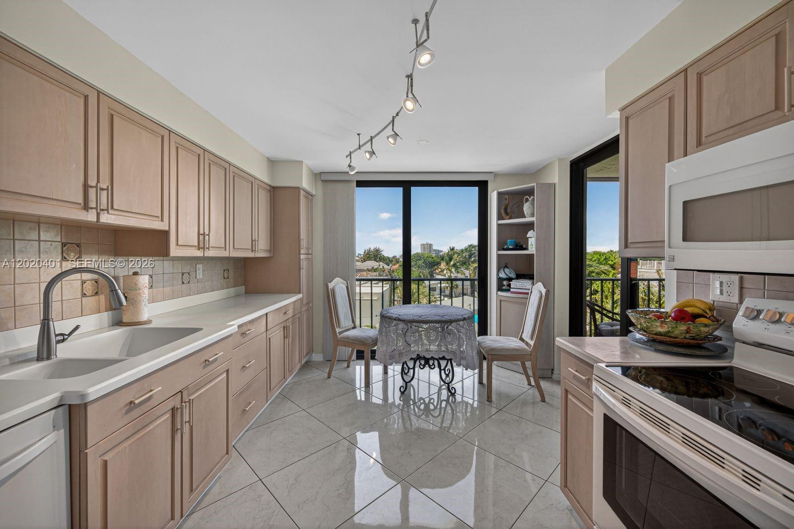 SHORE CLUB CONDO - Residential