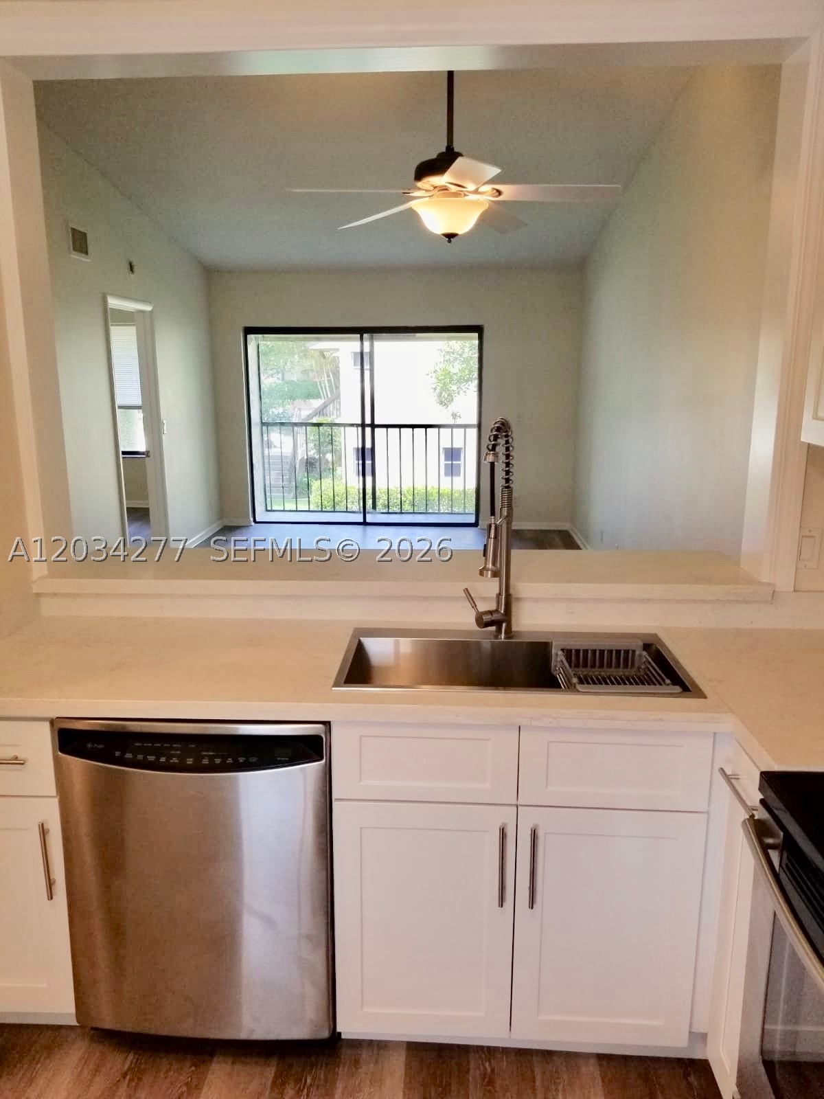 KENSINGTON WALK CONDO - Residential Lease