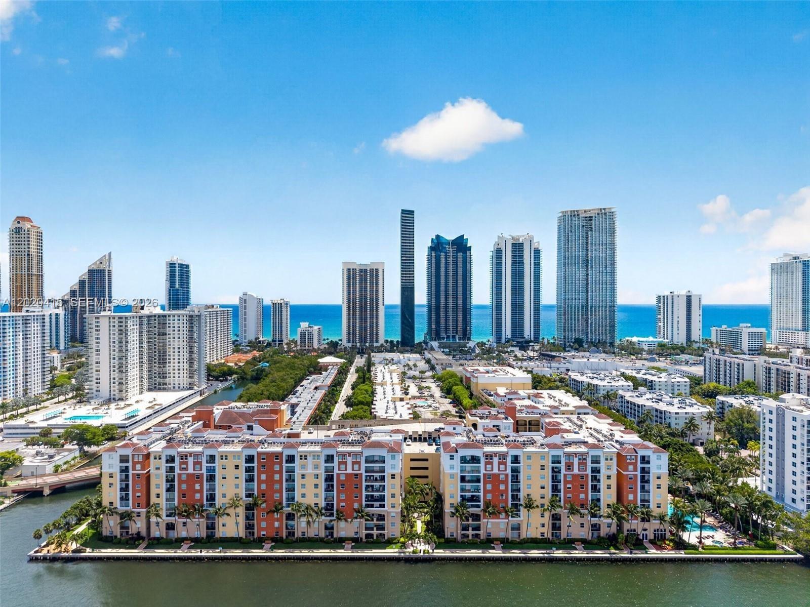 PORTO BELLAGIO CONDO - Residential