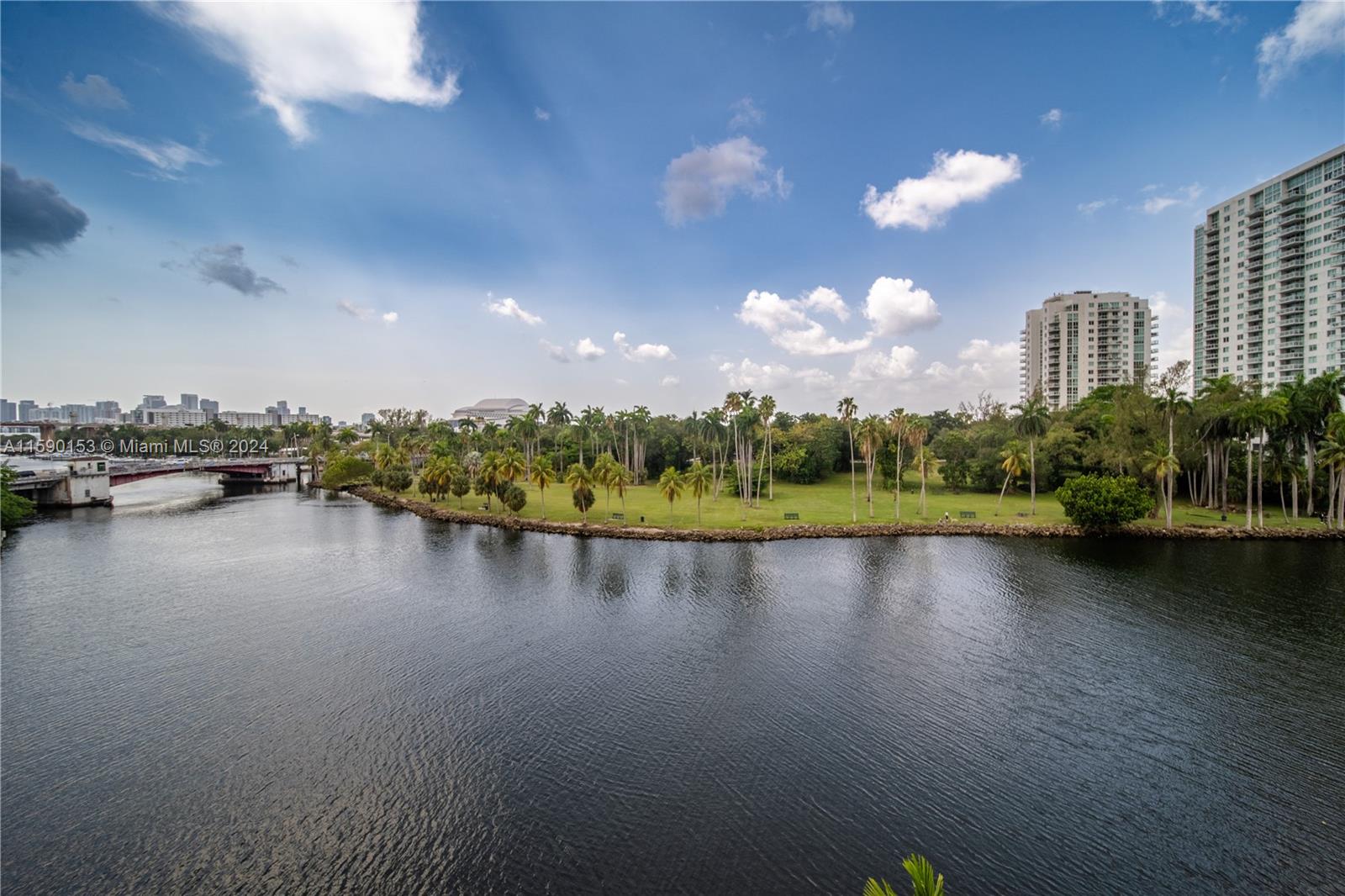 SERENITY ON THE RIVER CON - Residential Lease