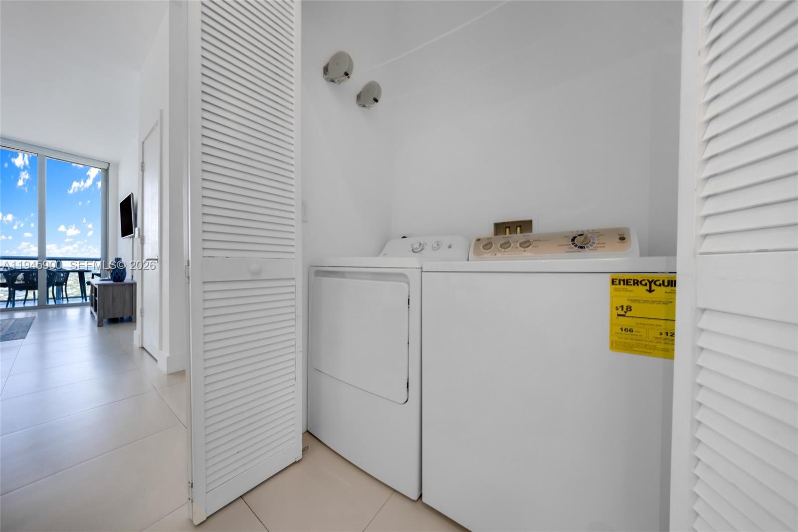 BEACHWALK CONDOMINIUM - Residential