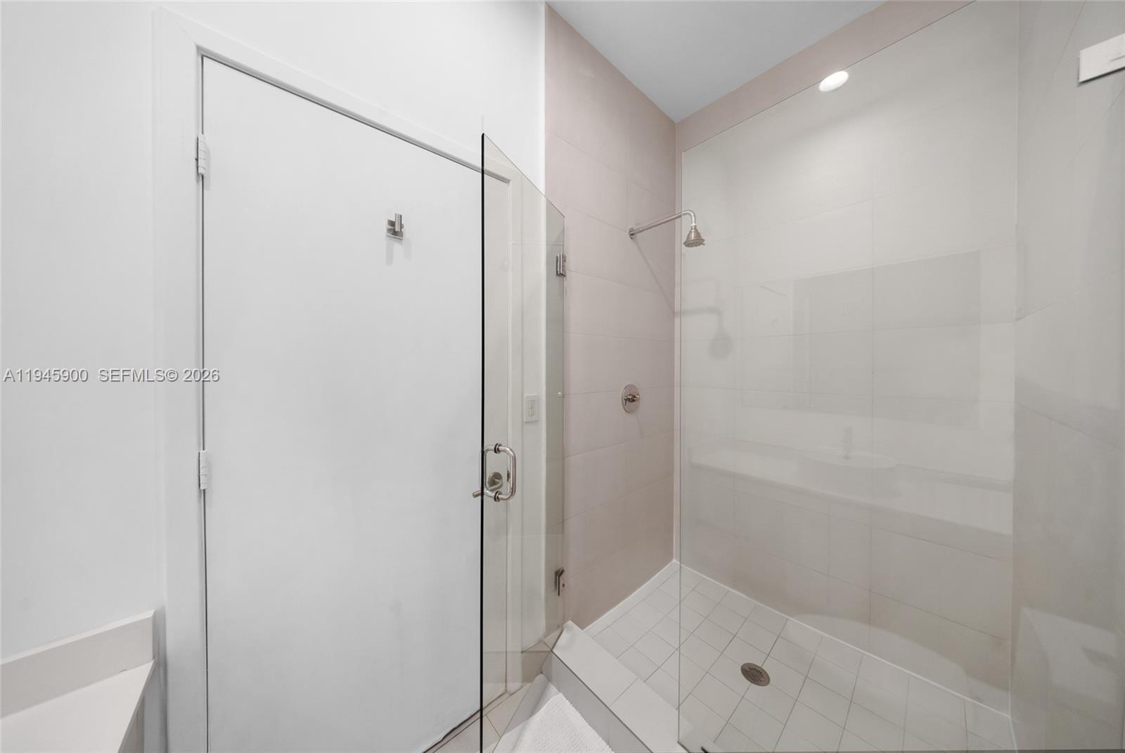 BEACHWALK CONDOMINIUM - Residential