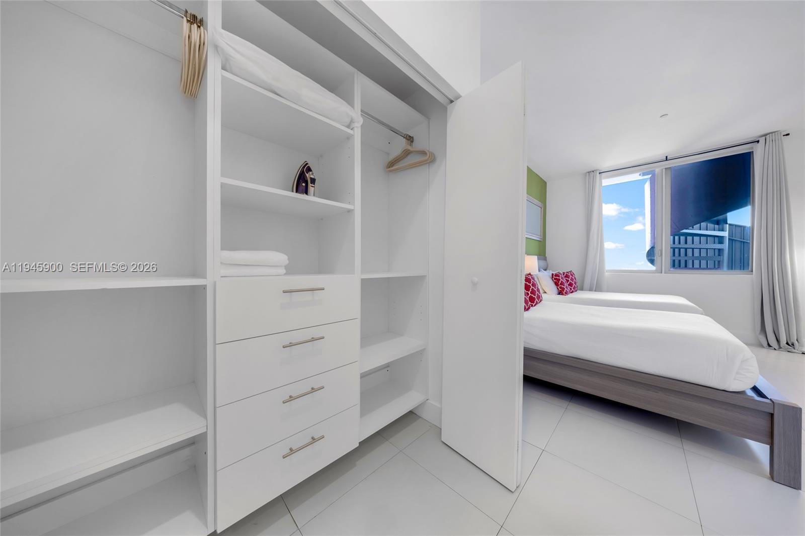 BEACHWALK CONDOMINIUM - Residential