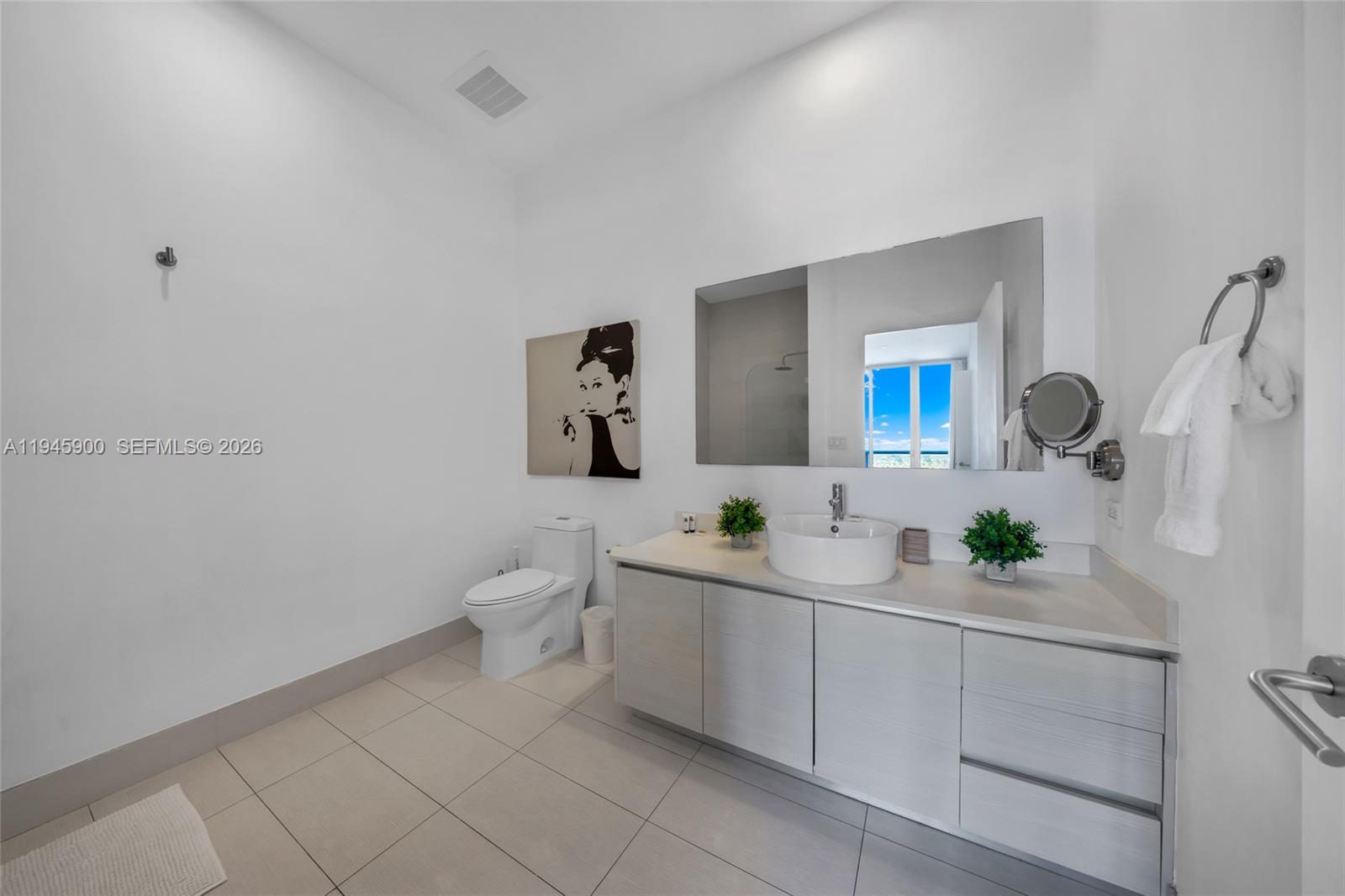 BEACHWALK CONDOMINIUM - Residential