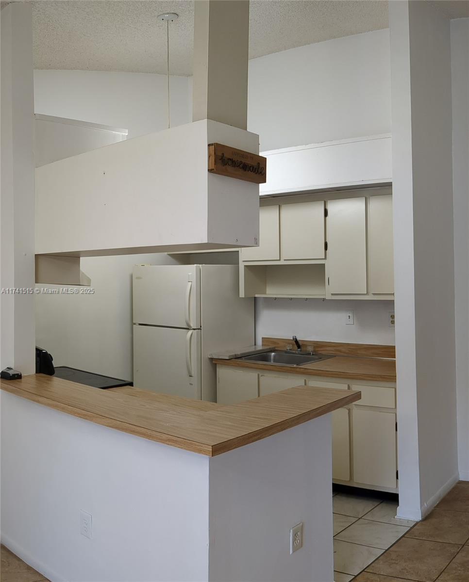 CARMEL AT CALIFORNIA CL C - Residential