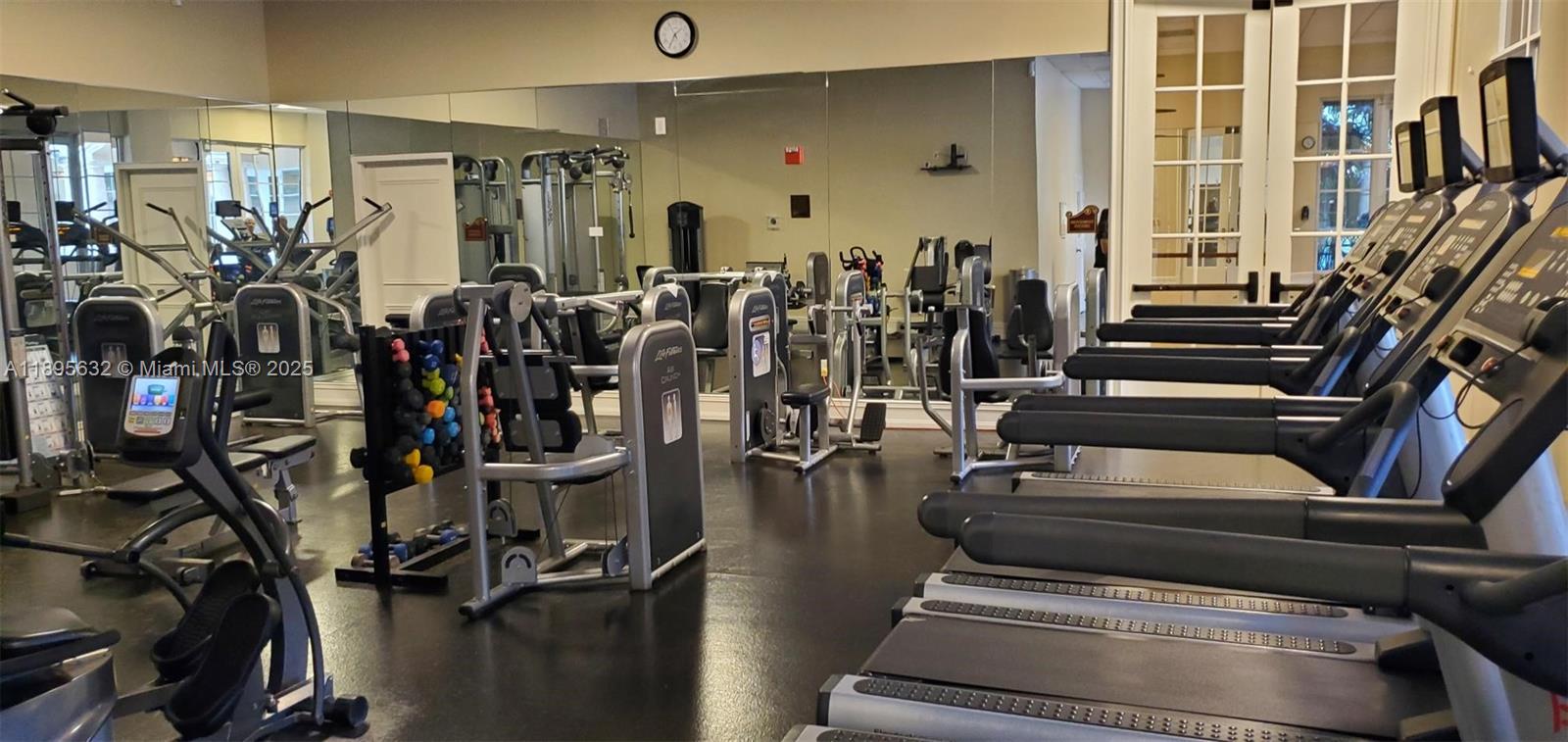 WESTON 55 PLUS CONDO - Residential Lease