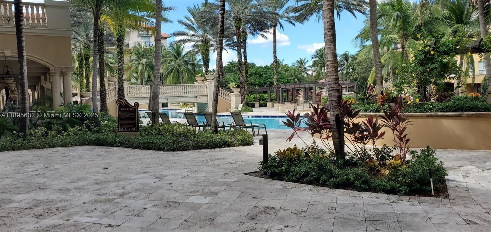 WESTON 55 PLUS CONDO - Residential Lease