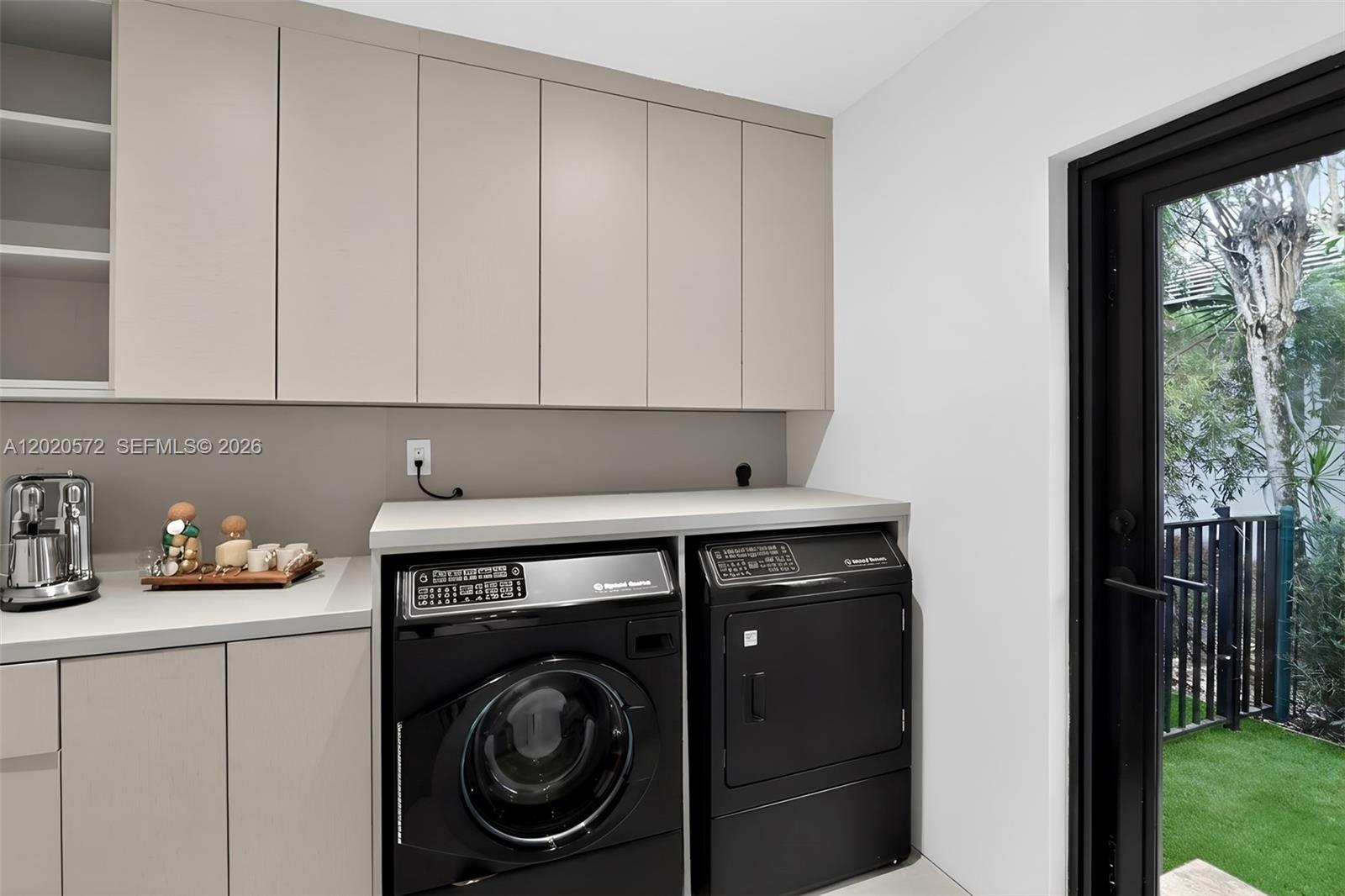 C GABLES RIVIERA SEC 10 - Residential