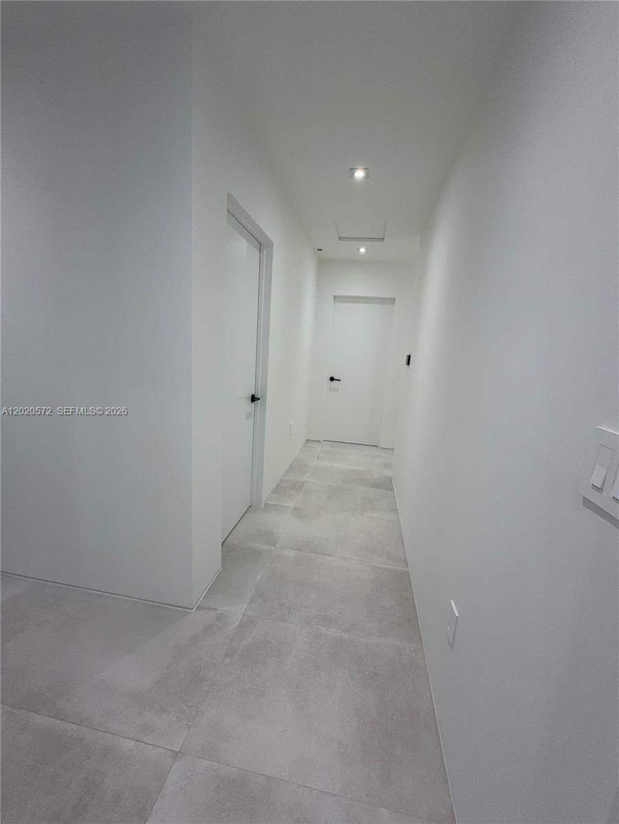 C GABLES RIVIERA SEC 10 - Residential