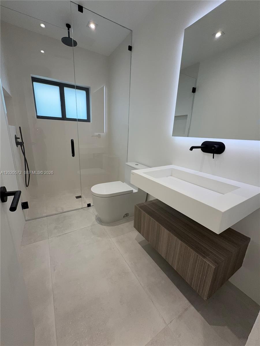 C GABLES RIVIERA SEC 10 - Residential