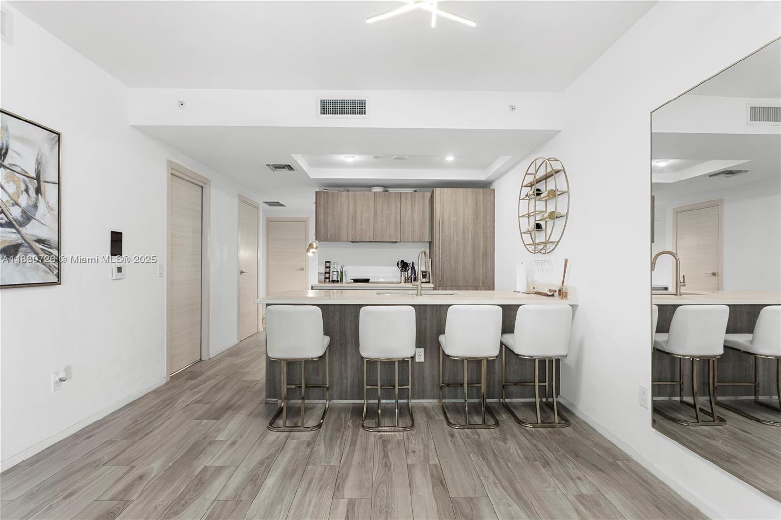 801 SMA RESIDENCES CONDO - Residential Lease