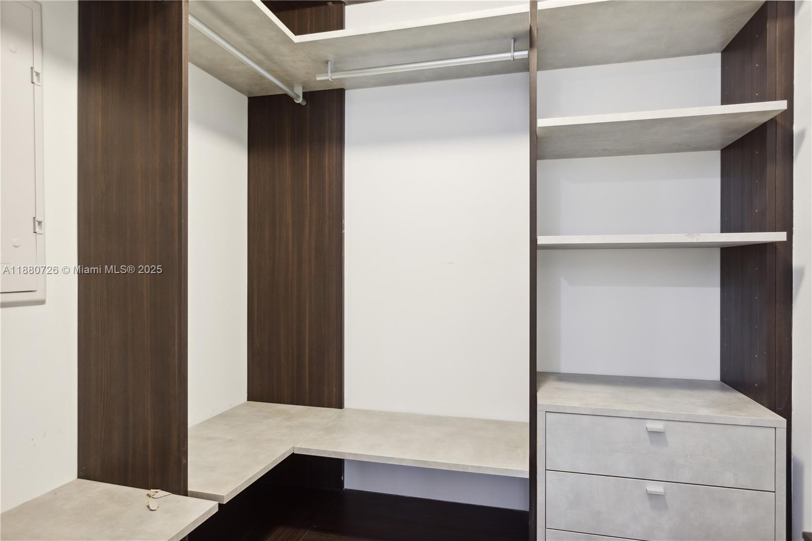801 SMA RESIDENCES CONDO - Residential Lease