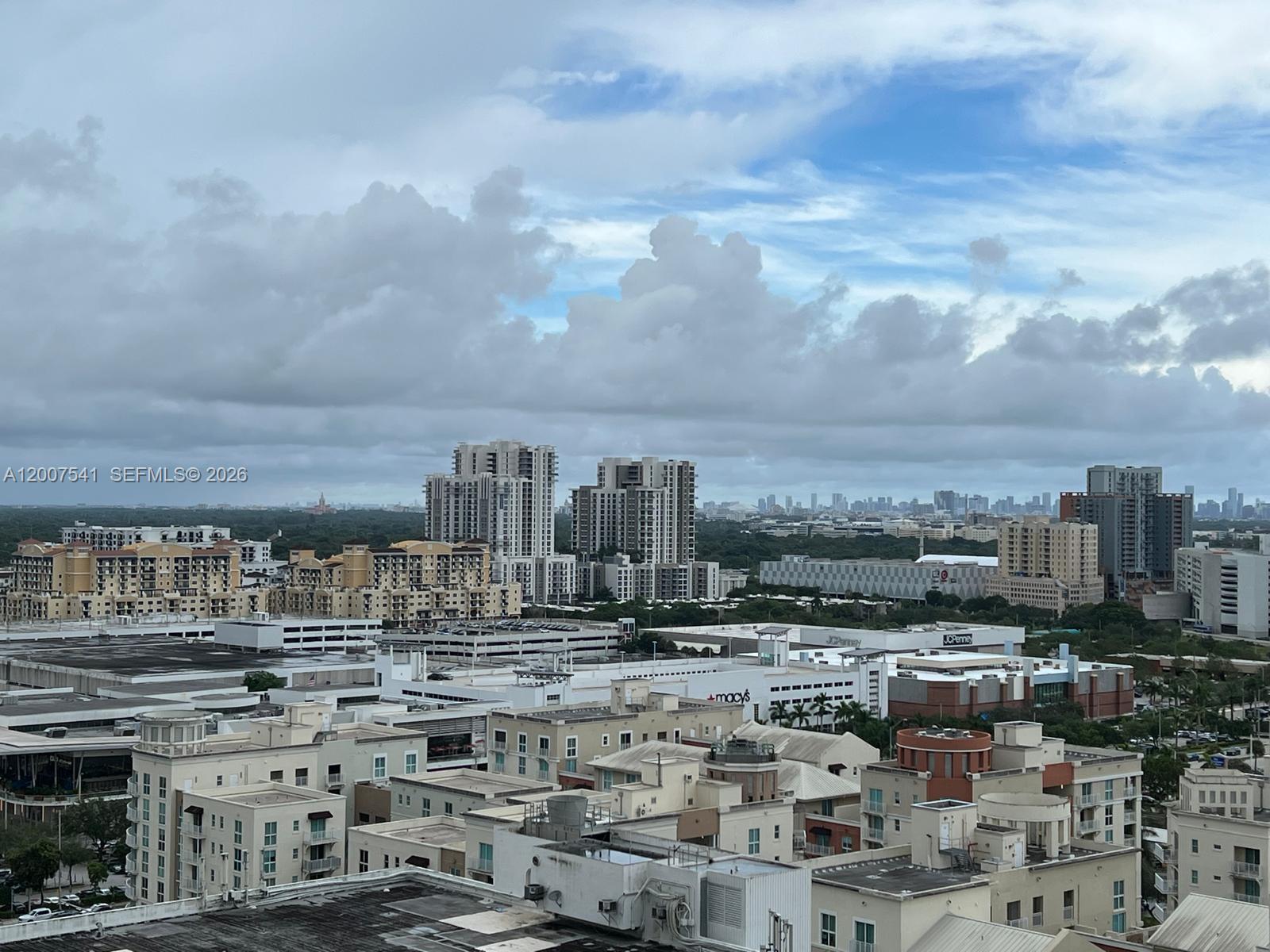 METROPOLIS II AT DADELAND - Residential