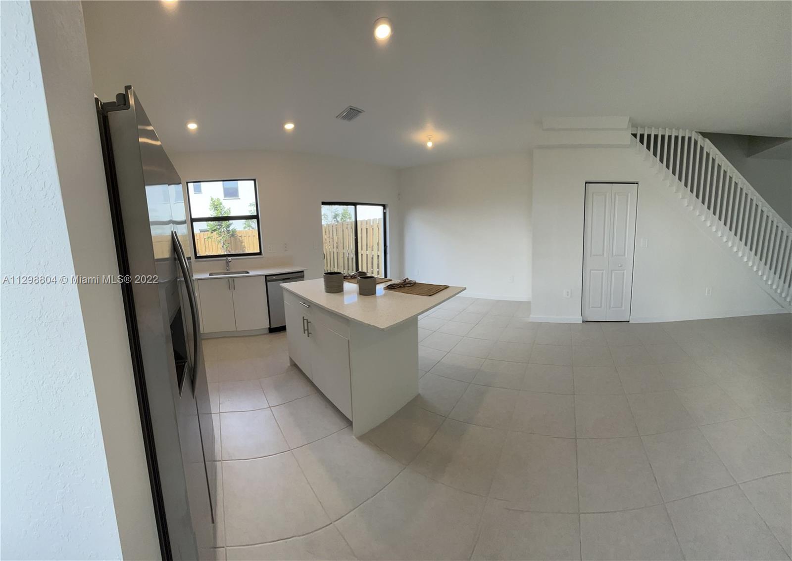Corsica - Residential Lease