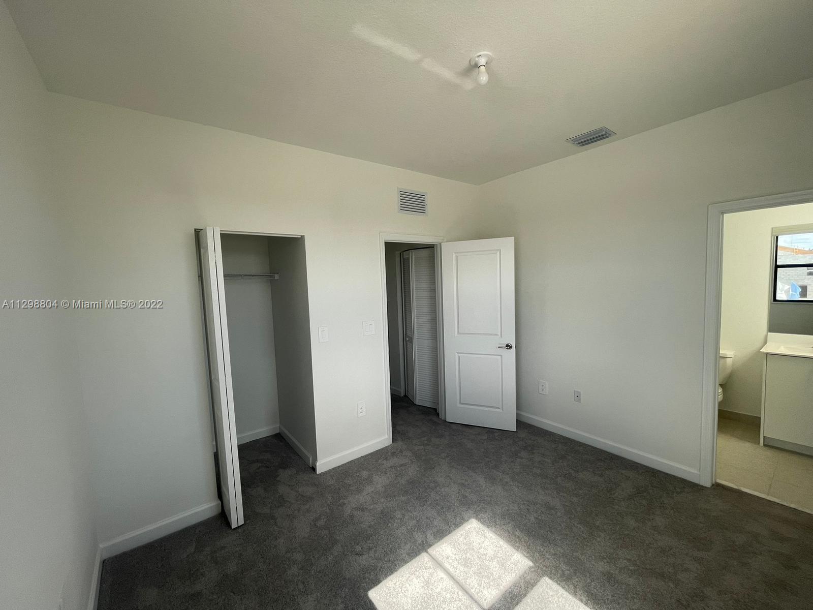 Corsica - Residential Lease