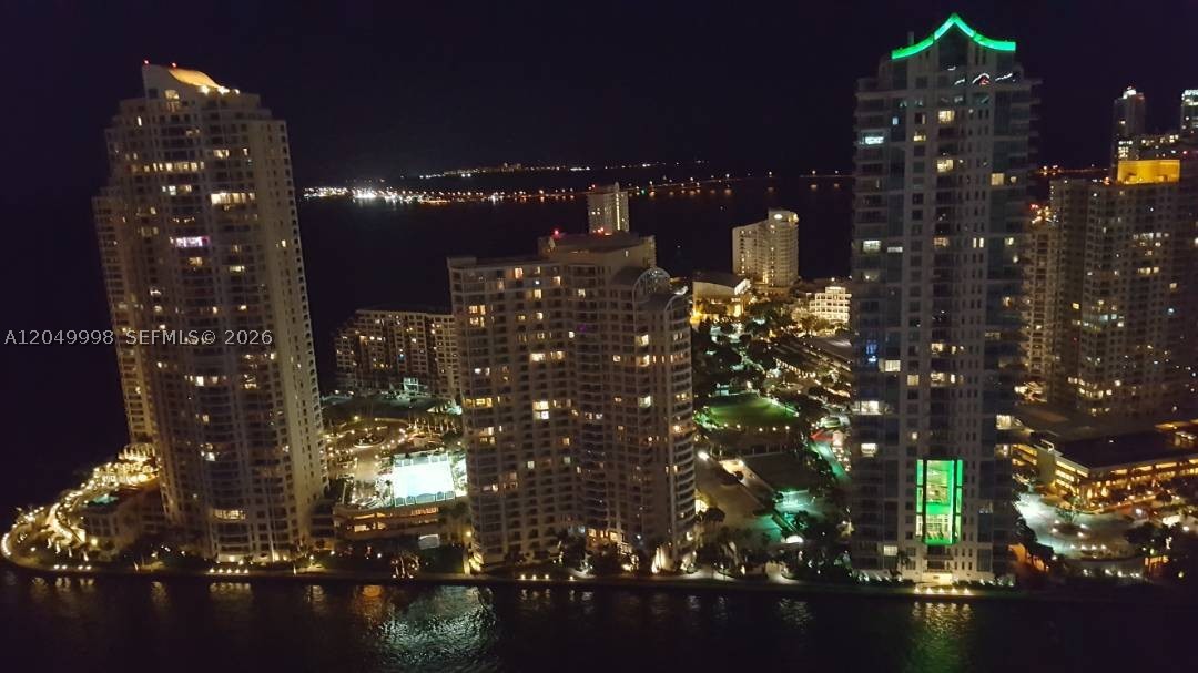 ONE MIAMI EAST CONDO - Residential Lease