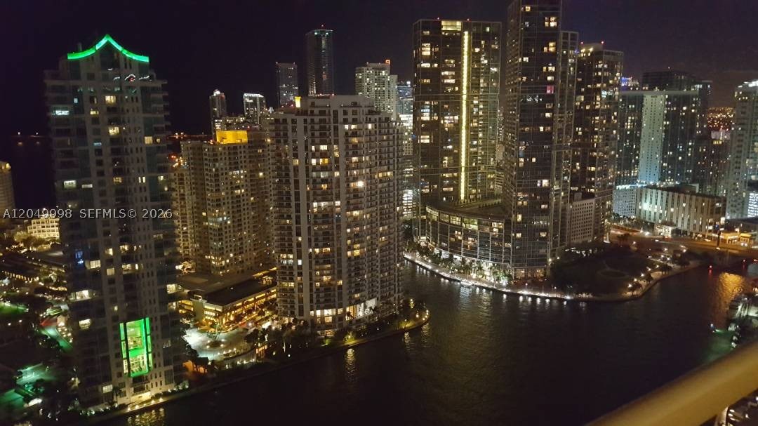 ONE MIAMI EAST CONDO - Residential Lease