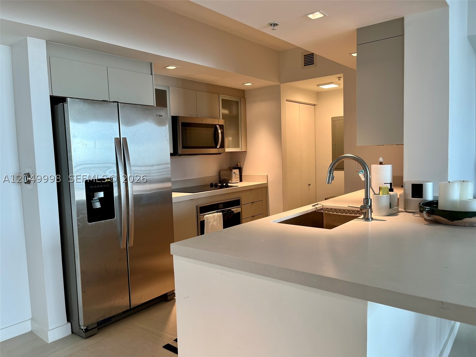 ONE MIAMI EAST CONDO - Residential Lease