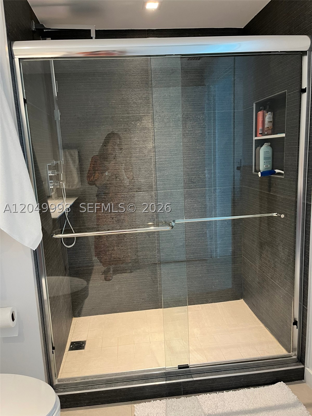 ONE MIAMI EAST CONDO - Residential Lease