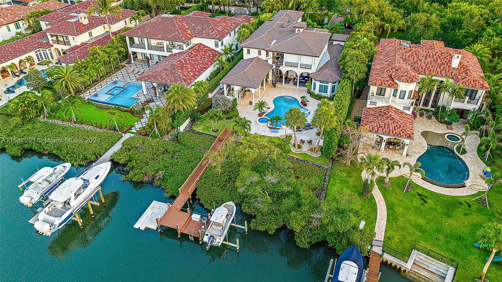 Sanctuary Bay - Residential