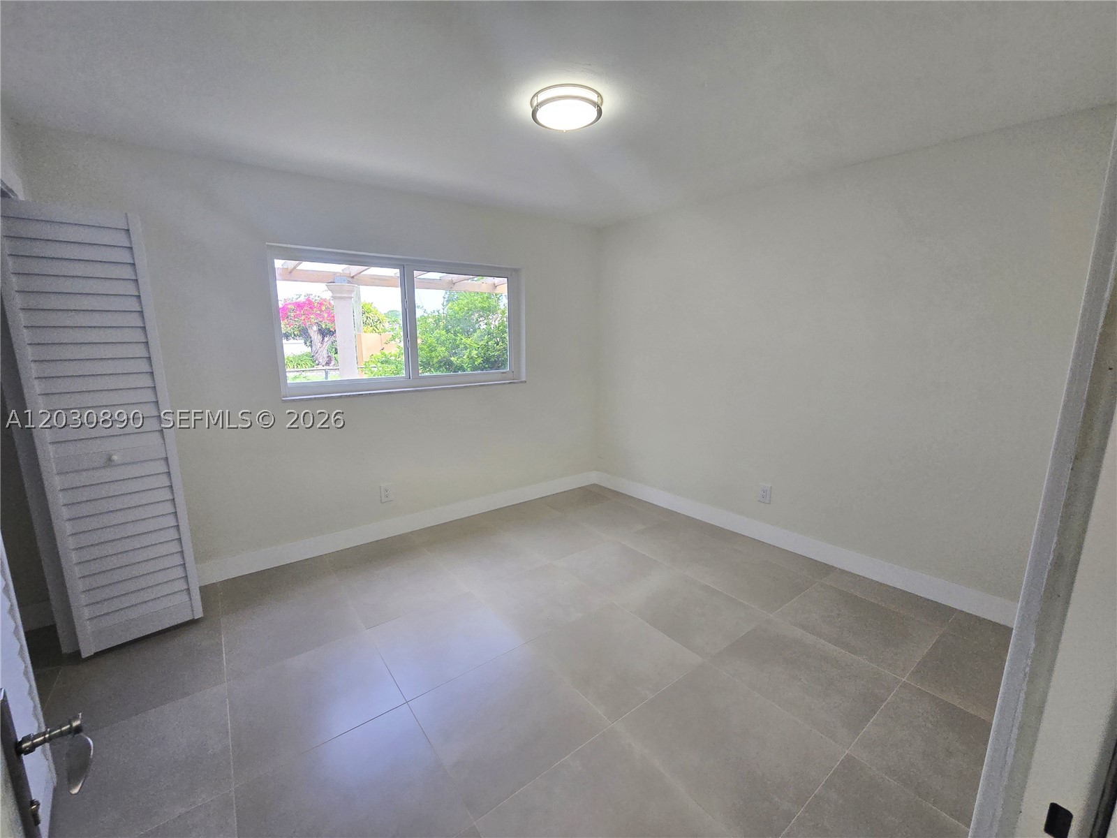 BIRD ROAD HIGHLANDS - Residential Lease