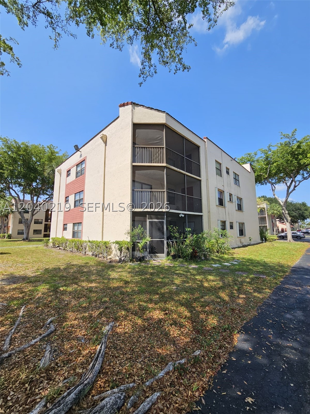 MIRAMAR CLUB CONDOMINIUM - Residential