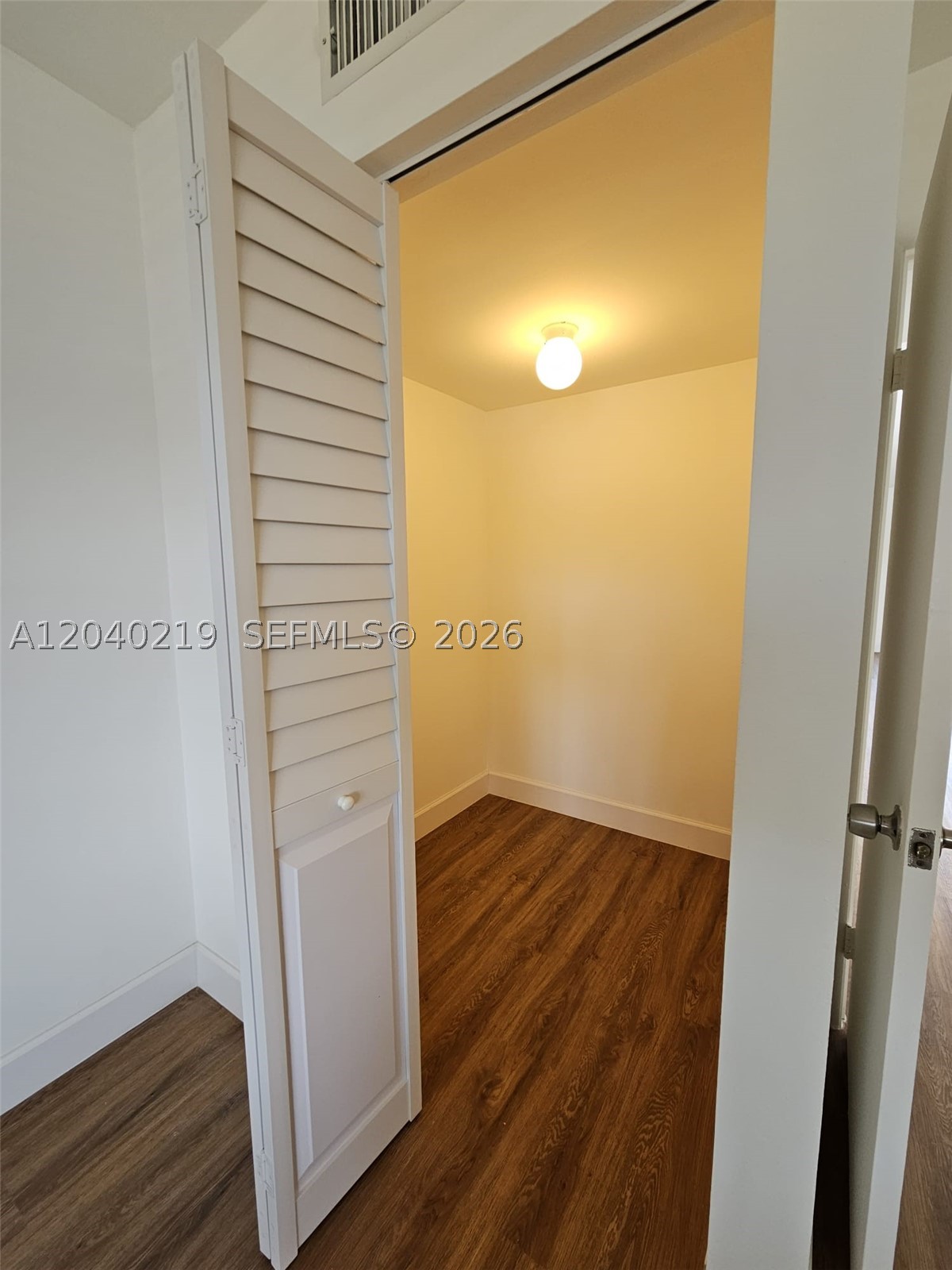 MIRAMAR CLUB CONDOMINIUM - Residential