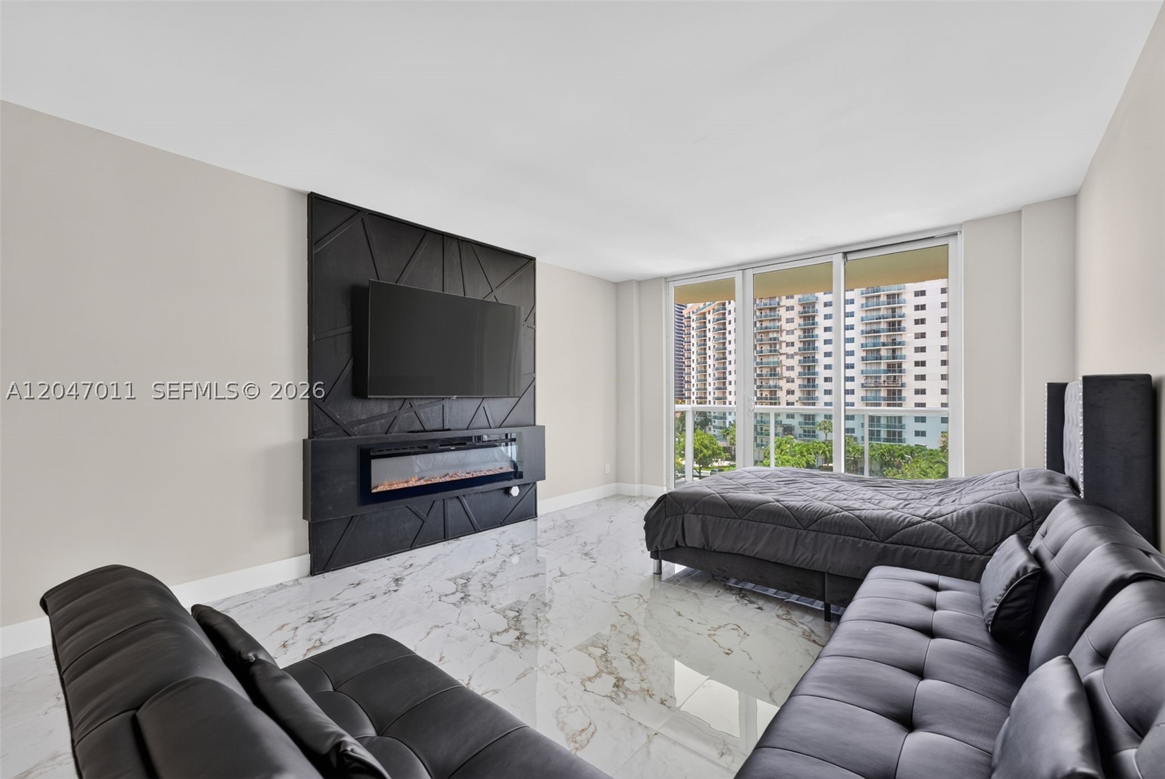 OCEANVIEW BUILDING B COND - Residential Lease