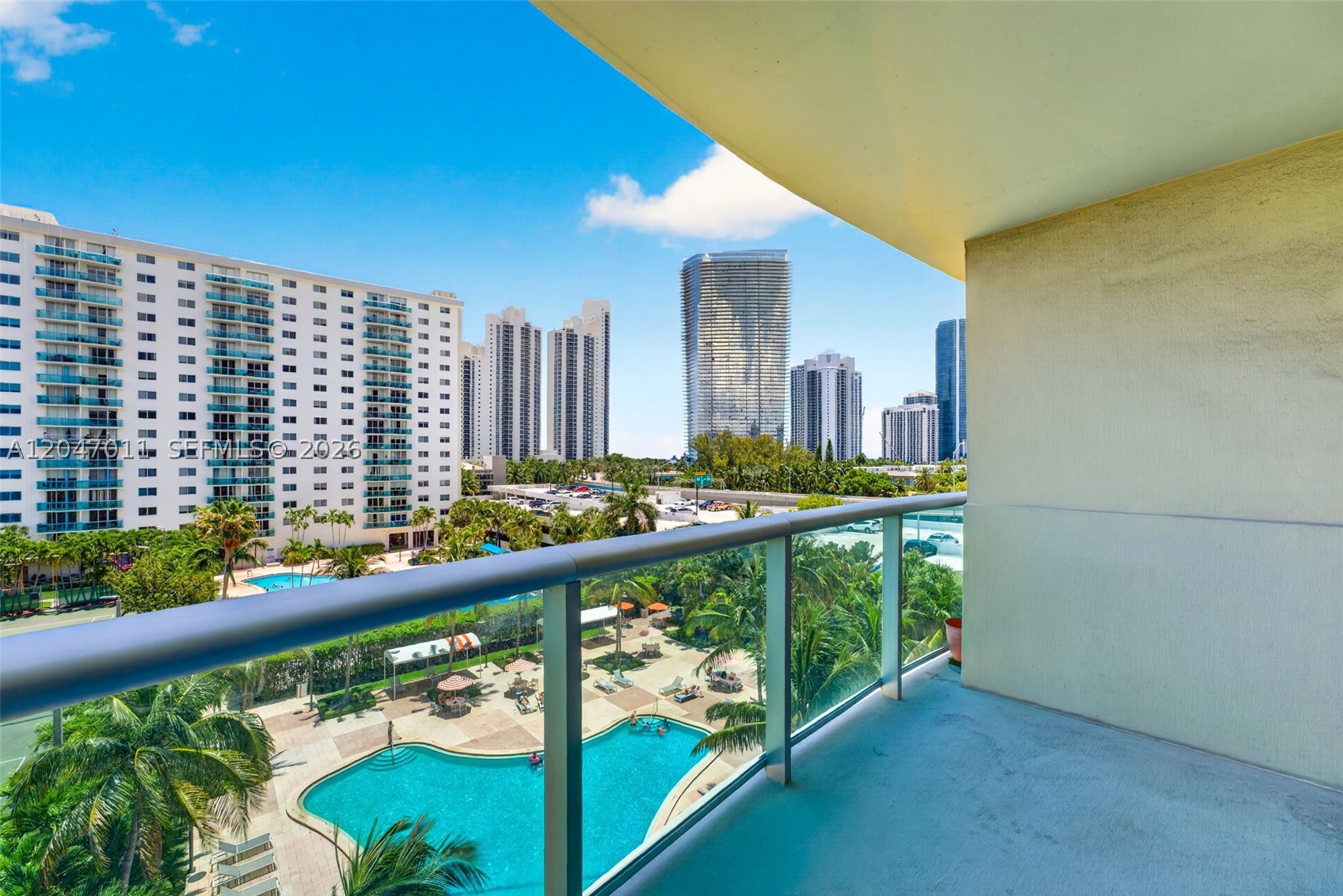 OCEANVIEW BUILDING B COND - Residential Lease