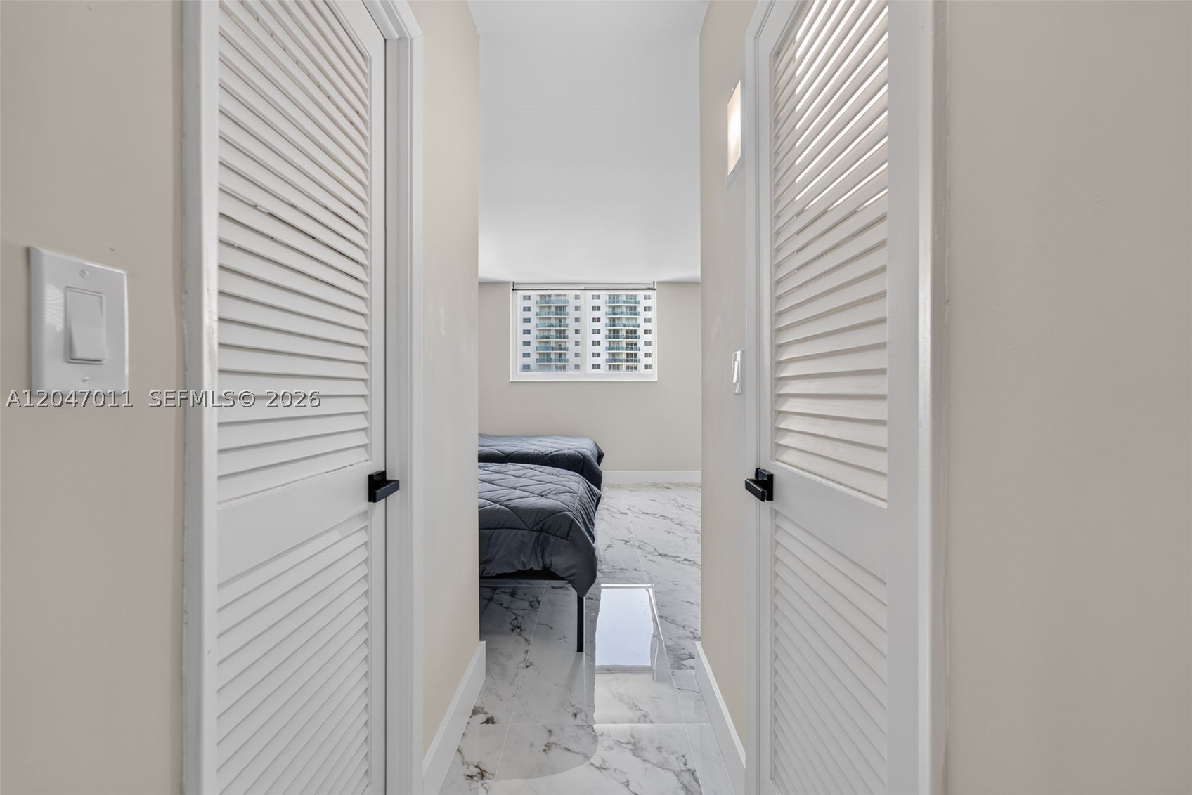 OCEANVIEW BUILDING B COND - Residential Lease