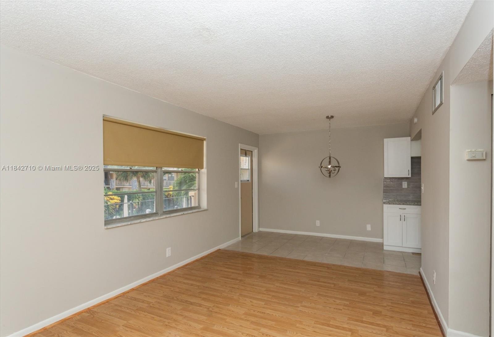 WARRENTON HOUSE CONDO - Residential